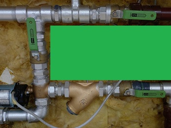 特別養護老人ホーム 風の樹様の交換工事後、システムヘッダー内の電源ユニット